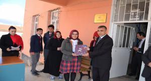 Tufanbeyli Anadolu İmam Hatip Lisesi Öğrencileri Ödüllendirildi.